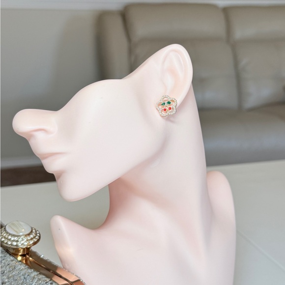 ⚜️ Cherry Pearl Earrings 🍒 - Picture 3 of 11